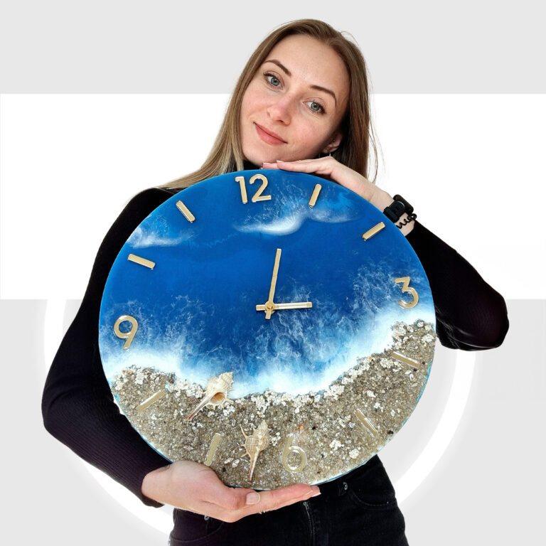 Darmowa lekcja – jak stworzyć zegar z żywicy „Błękitne morze”