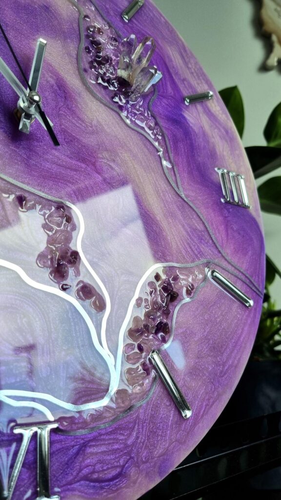 zegar z żywicy lawenda ametyst