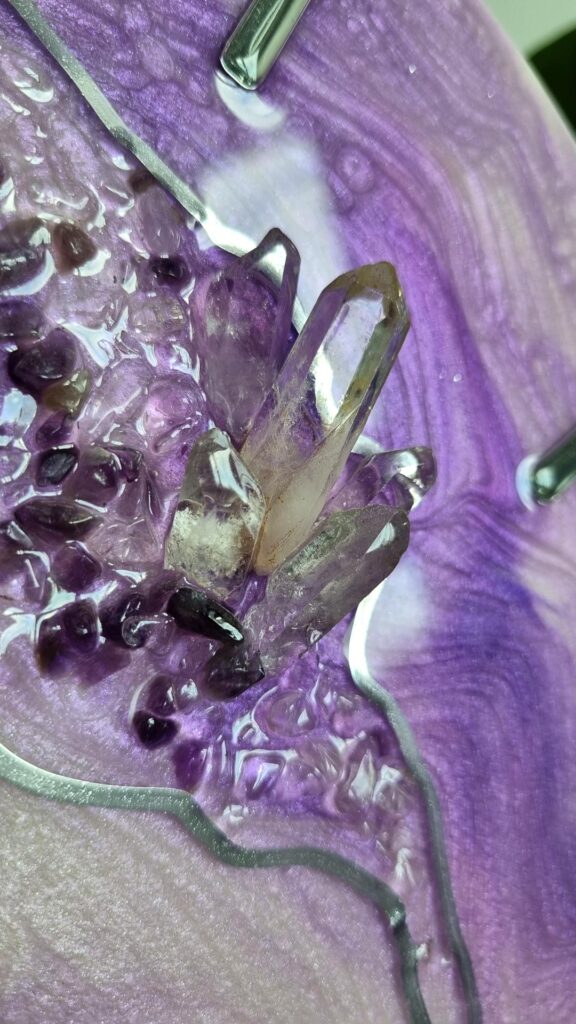 zegar z żywicy lawenda ametyst