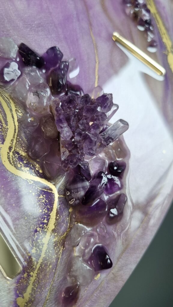 zegar z żywicy Ametyst jasno fioletowy złoto