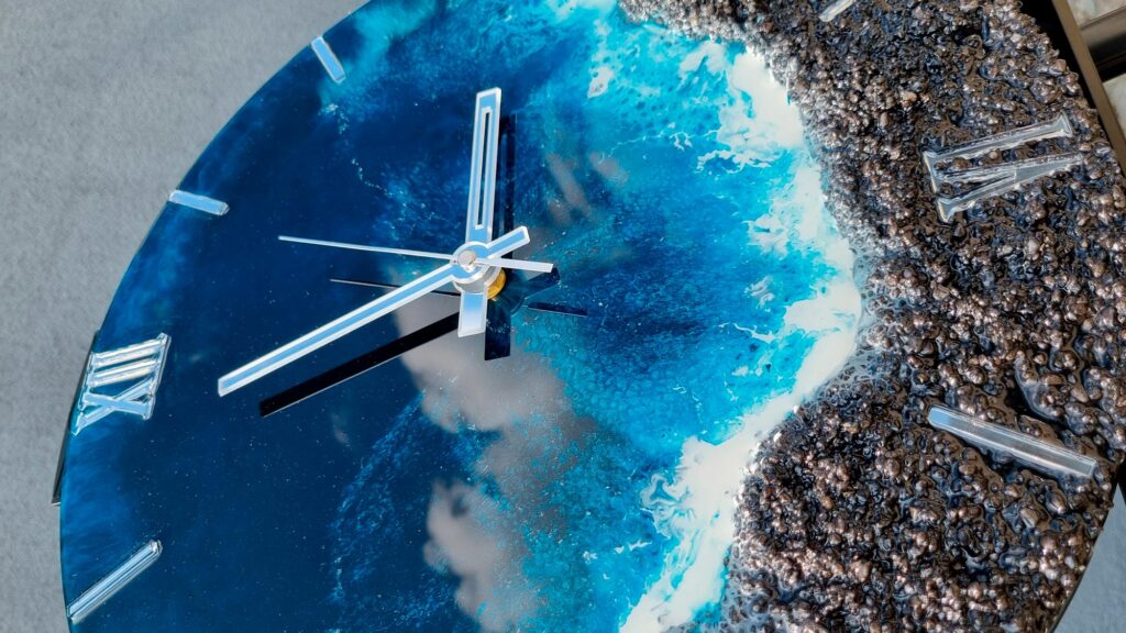 Zegar ścienny z żywicy z żywicy z efektem fal morskich