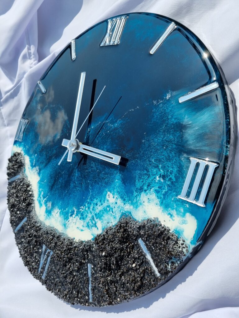 Zegar ścienny z żywicy z żywicy z efektem fal morskich