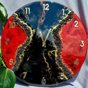 zegar z żywicy ręcznie robiony czarny czerwony