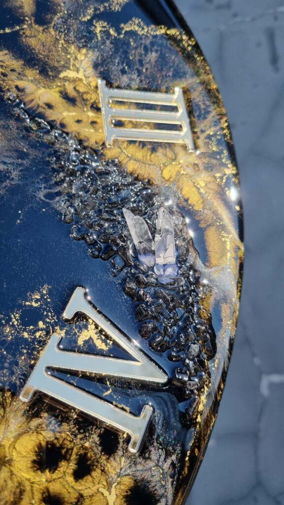 Zegar z żywicy da resin art czarno złoty marmur 50 cm