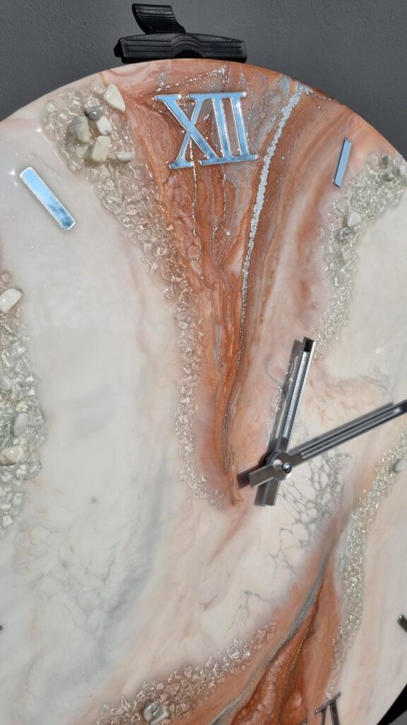 Zegar ścienny z żywicy Jasno brązowy marmur