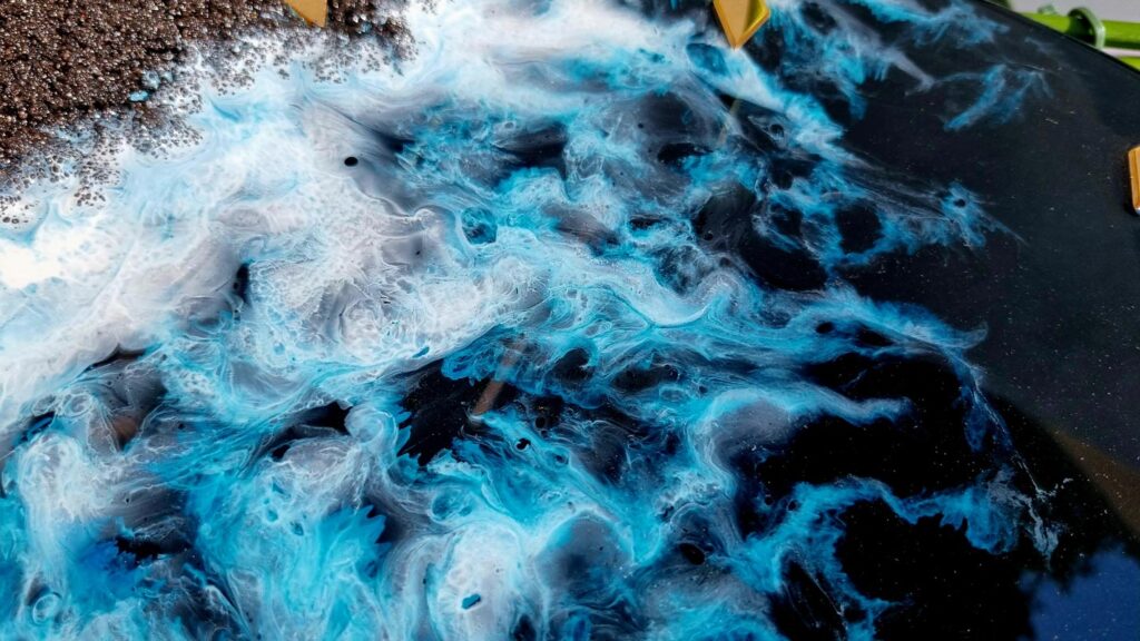 zegar z żywicą ocean z efektem fal morskich