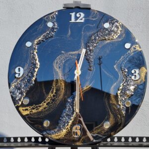 zegar z żywicy czarno złoty da resin art