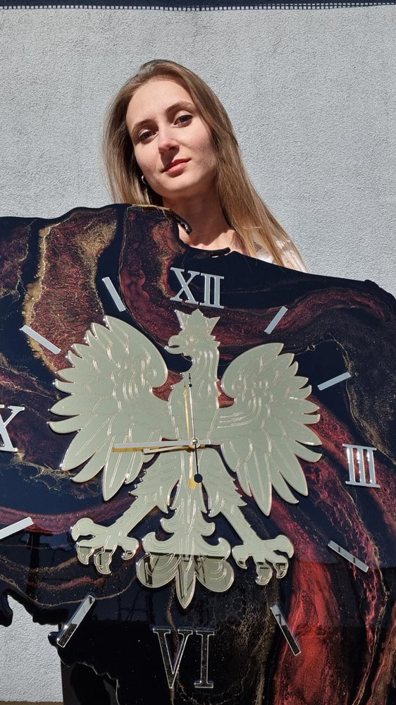 zegar ścienny z żywicy Polska godło czerwony czarny złoto