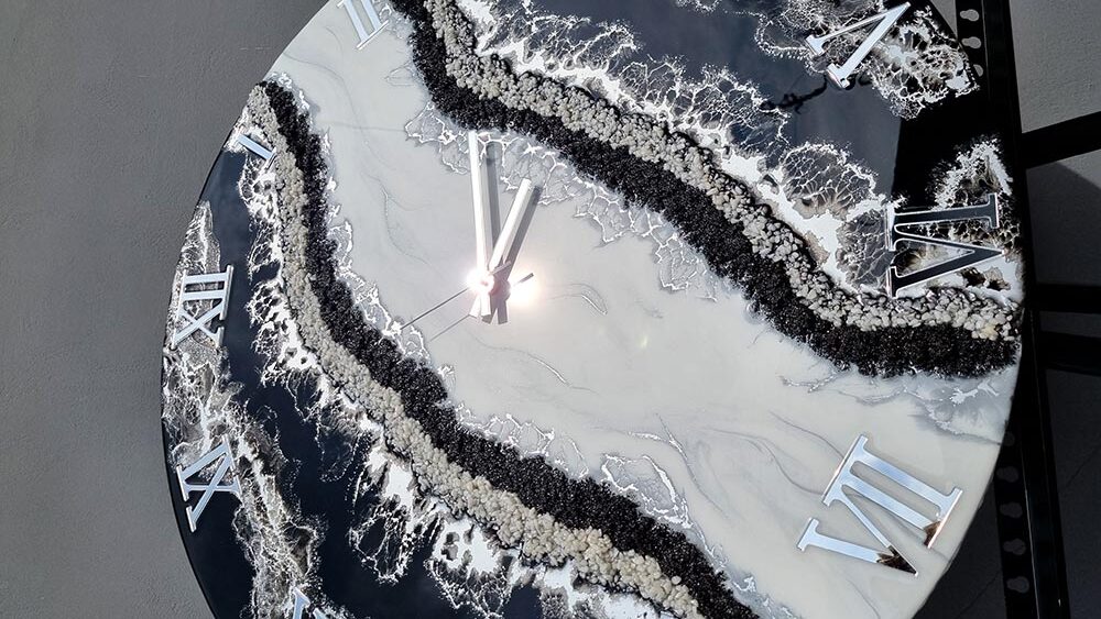 Zegar ścienny Jin-Jang czarny srebrny biały marmur