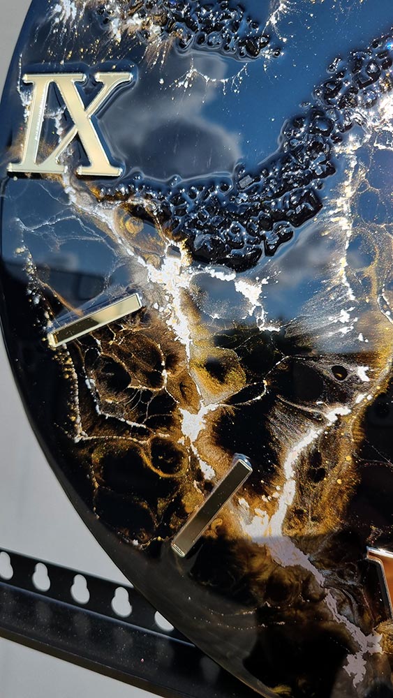 Zegar z żywicy da resin art czarno złoty marmur 40 cm
