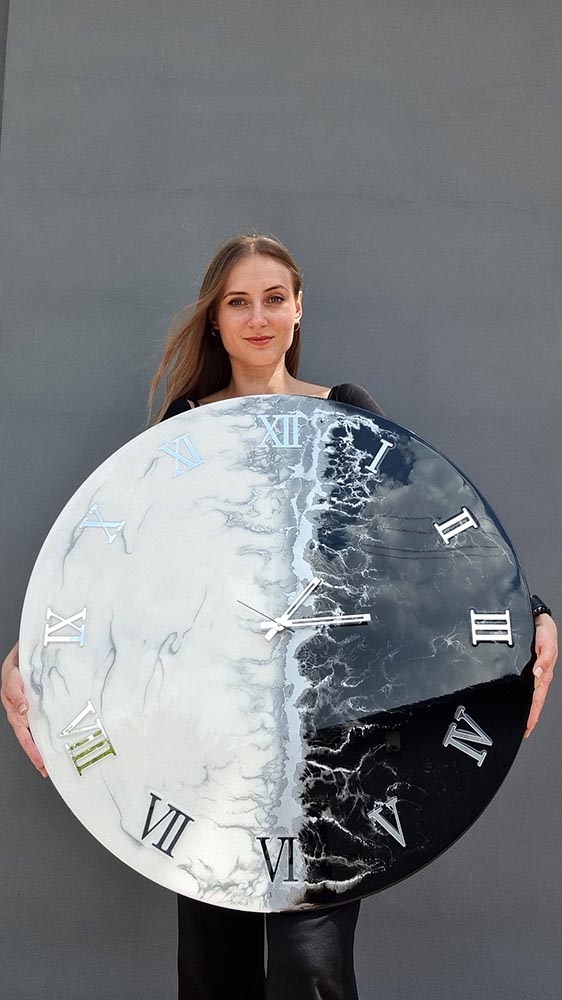 Zegar ścienny Jin-Jang czarny srebrny biały marmur