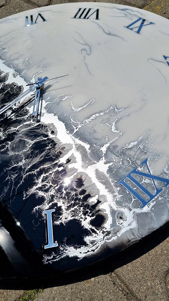 Zegar ścienny Jin-Jang czarny srebrny biały marmur