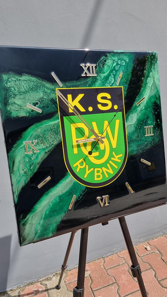 Zegar ścienny z logo ROW Rybnik