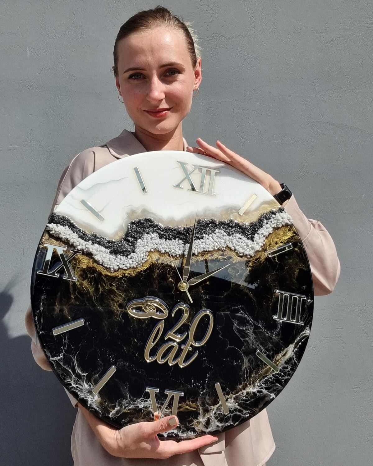 zegar ścienny na prezent personalizacja