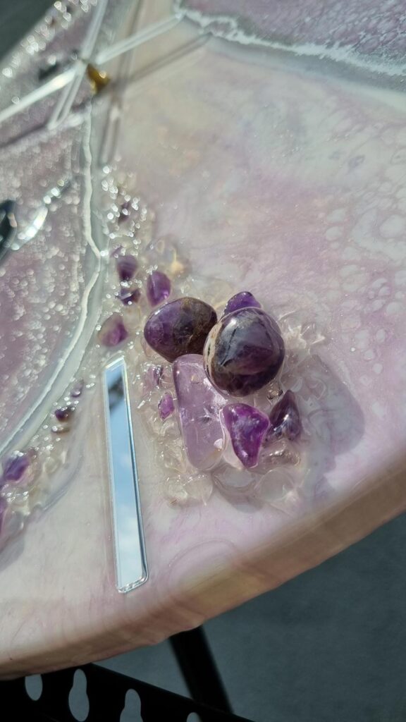 zegar z żywicy Ametyst jasno fioletowy wrzosowy lawenda znaki zodiaku