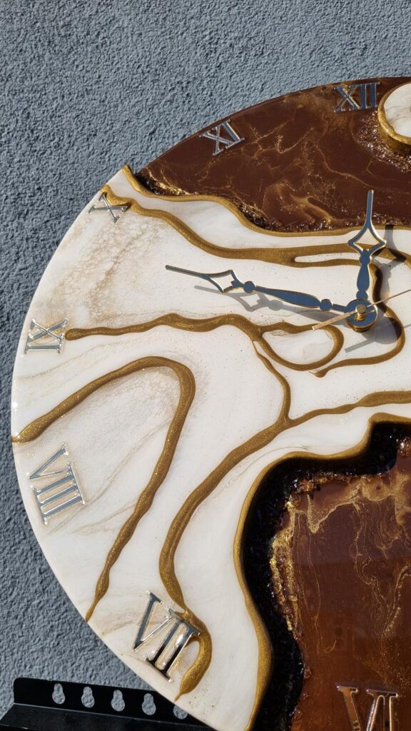 Zegar ścienny żywica „Kanion” brązowo beżowy