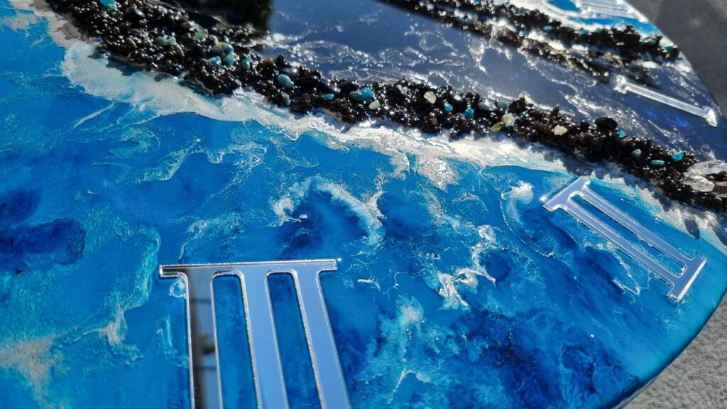 zegar ścienny z żywicy turkus czarny srebro 70 cm