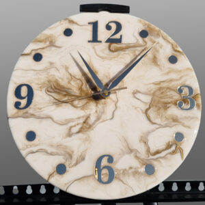 zegar z żywicy beżowo złoty 30 cm