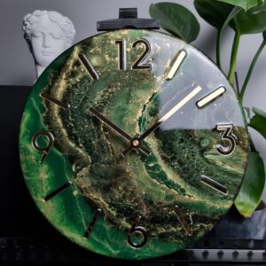 zegar z żywicy zielony złoty 30 cm