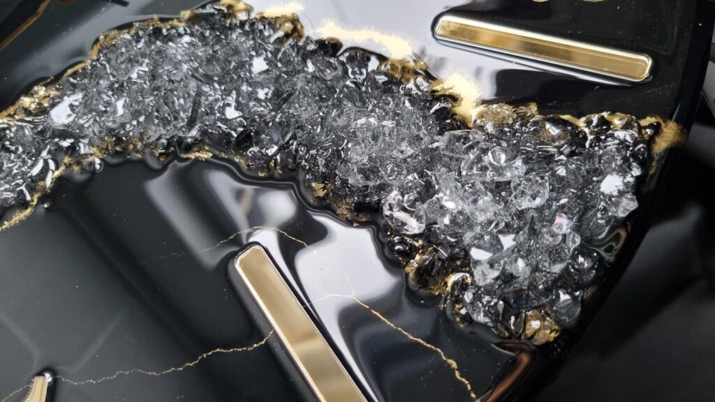 Zegar z żywicy da resin art czarno złoty