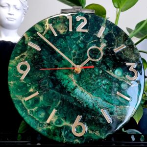 zegar z żywicy zielony złoty 30 cm