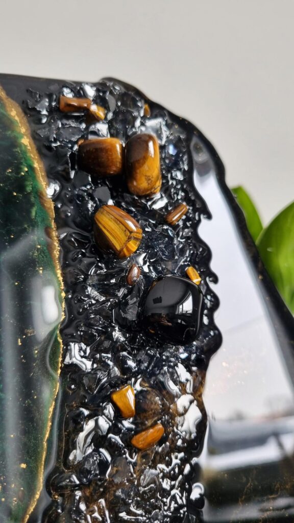 zegar żywica polska czarny zielony złoty godło