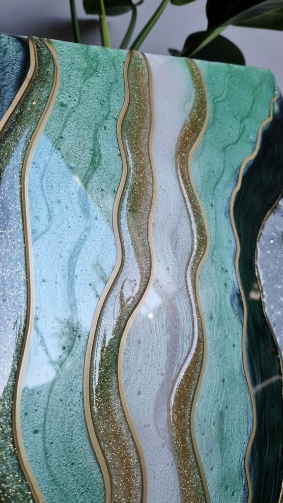 obraz z żywicy geoda zielony