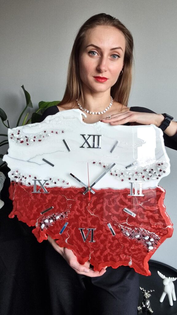 zegar ścienny z żywicy polska biało czerwony