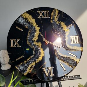 zegar ścienny z żywicy czarny złoto glamour