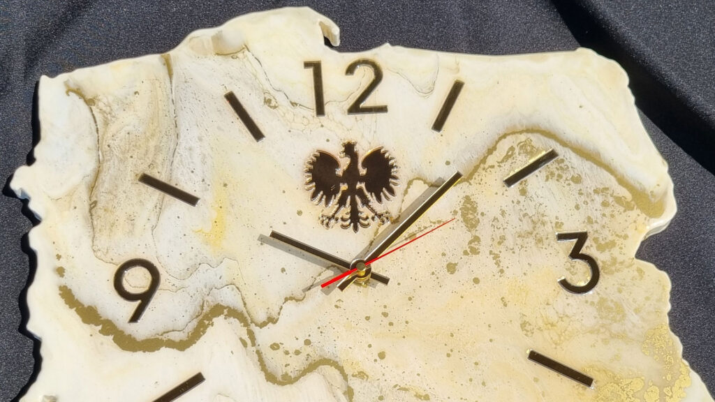 zegar ścienny z żywicy Polska godło czerwony czarny złoto